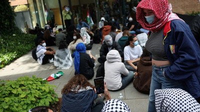 Oxford Üniversitesi'ndeki Gazze'ye destek eyleminde 16 gözaltı