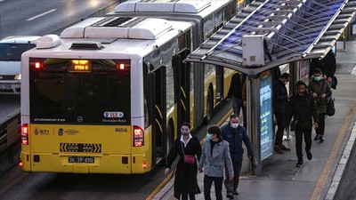 İndirimli akbil için üniversite okuma devri bitti! 30 yaşa sınır getirildi