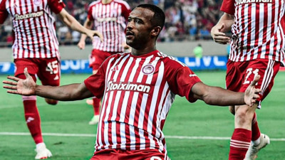 UEFA Konferans Ligi'nde Fenerbahçe'yi eleyen Olympiacos şampiyon oldu