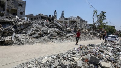 İsrail'in Gazze Şeridi'nde enkaza çevirdiği Cibaliya Mülteci Kampı ve Beyt Hanun "afet bölgesi" ilan edildi