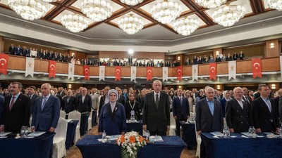 AK Parti istişare toplantısında gergin anlar! Ali İhsan Yavuz'a 'istifa et' çıkışı