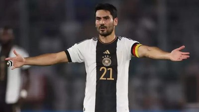 İlkay Gündoğan, ırkçı ankete tepki gösterdi
