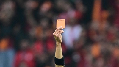 Süper Lig'de hakemler 1591 sarı 76 kırmızı kart çıkardı