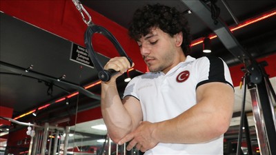 İsmail Hacı Bekar sakatlıklarına rağmen Avrupa'da madalya aldı
