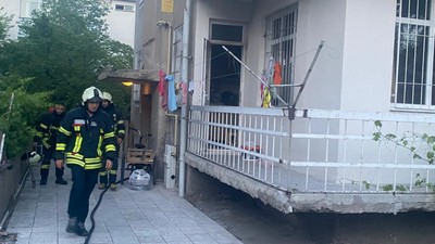 Kayseri'de bir şahıs, kız arkadaşını döven ailesinin evini yaktı