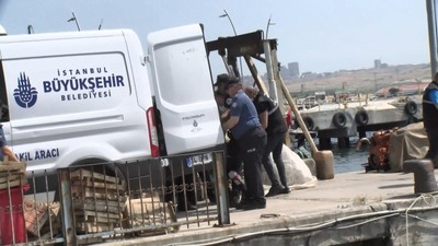 Büyükçekmece'de denizde kadın cesedi bulundu! Ayağına ağırlık bağlayıp halıya sarmışlar