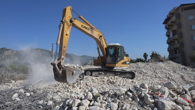 Kepçe operatörlerinin kazandığı maaş dudak uçuklatıyor