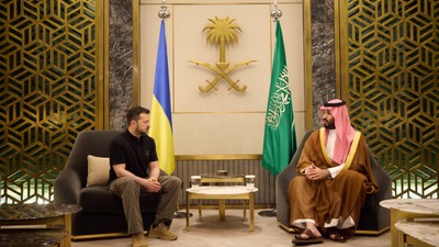 Ukrayna Devlet Başkanı Zelenskiy’den Suudi Arabistan’a sürpriz ziyaret