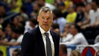Sarunas Jasikevicius ilk sezonunda duble yaptı