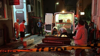 Otel odasında ölü bulunan kardeşlerin annesi konuştu: Sabah kustular ben kötüydüm