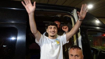 Trabzonspor'un yeni transferi Cihan Çanak, Trabzon'da