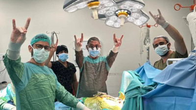 Bozkurt işareti yapan hekimlere Türk Tabipler Birliği'nden tepki
