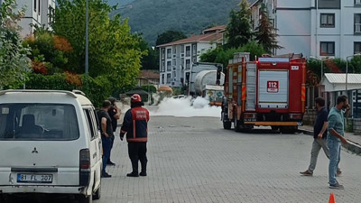 Sakarya'da oksijen yüklü tankerdeki sızıntı paniğe neden oldu