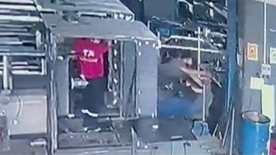 İstanbul'da klima cinayeti kamerada: Kafa atarak arkadaşını öldürdü