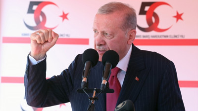 Cumhurbaşkanı Erdoğan'dan Yunan Bakan'a tepki: Kuzey Kıbrıs bizim gözbebeğimizdir