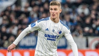 Galatasaray, Elias Jelert'i kadrosuna kattı!