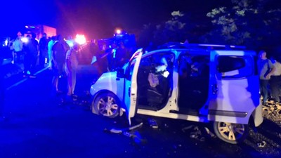 Erzincan'da trafik kazası: 3 ölü, 3 yaralı