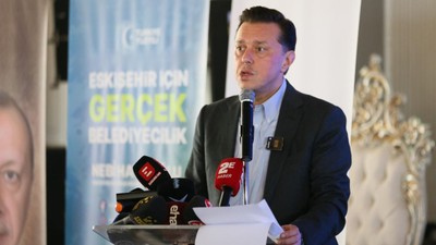 Nebi Hatipoğlu'dan Özgür Özel'e : "Yalan söylemede uzmanlaşmış demagog"