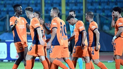 İki maçta toplam 10 gol: Başakşehir, Konferans Ligi'nde yola devam ediyor