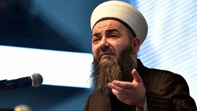 Cübbeli Ahmet'ten İran'a sert eleştiri: "Sahte kahramanlıklara aldanmayın"
