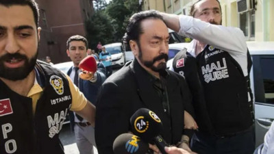 Adnan Oktar suç örgütü davasının firari 2 sanığı Yunanistan'a kaçarken yakalandı