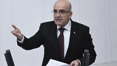 Bakan Şimşek'ten kurmaylarına: Sizi Maliye Bakanlığı kampüsünde görmek istemiyorum