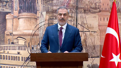 Hakan Fidan'dan uluslarası kamuoyuna çağrı: Vicdan sahibi diğer ülkeler bu davaya müdahil olmalı