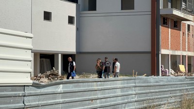 6. kattan atlayarak intihar eden genç kızın cüzdanından çıkan not yürekleri dağladı