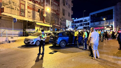 Esenyurt'ta 3 yaşındaki çocuk hayatını kaybetti... Feci kazanın kamera görüntüleri
