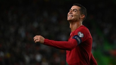 Cristiano Ronaldo YouTube kanalı açtı, rekor kırdı!