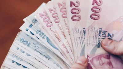 Asgari ücret zammı için konuşulan 'orta yol' formülü tartışmalara neden oldu
