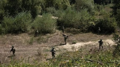 Türk askerinden Kosova-Sırbistan sınırında devriye