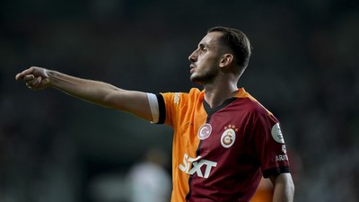 Galatasaray'dan kaptanlığı bırakan Kerem'e rest