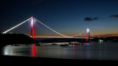 İstanbul Boğazı'ndan gemi trafiği çift yönlü durduruldu