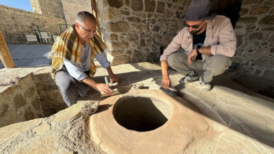 Harput Kalesi'nde 1000 yıllık sanayi sitesi gün yüzüne çıkarıldı