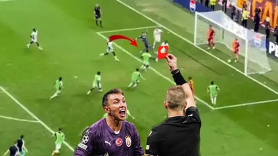 Muslera'nın zor anları! Golün ardından çılgına döndü: Young Boys oyuncusuna tekme attığı anlar