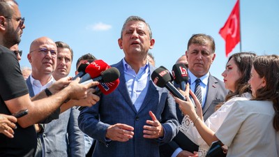 Özgür Özel'den 3,5 yıla kadar hapsi istenen Kılıçdaroğlu hakkında açıklama: Cesedimi çiğnemeniz lazım