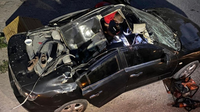 Tatil sitesinde feci olay: 21'inci kattan otomobilin üzerine düşerek öldü