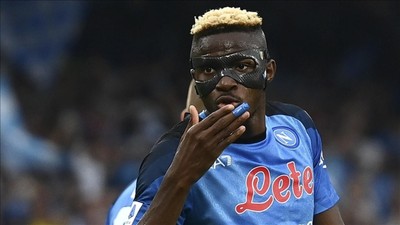 Galatasaray Osimhen'i kadrosuna kattı: Bu akşam İstanbul'a geliyor