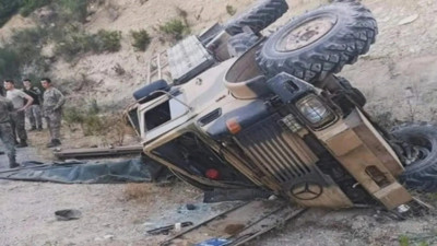 Şırnak'ta askeri araç devrildi: 7 asker yaralandı