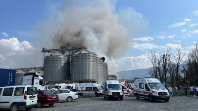 Sakarya'da Makarna Fabrikasında Patlama: 20 Yaralı