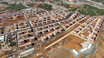 Bakan Kurum: Deprem Konutları İçin Sözlerimizi Tuttuğumuz İçin Mutluyuz
