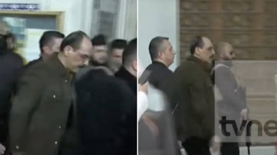 MİT Başkanı İbrahim Kalın Şam'da: Emevi Camii'nde namaz kıldı