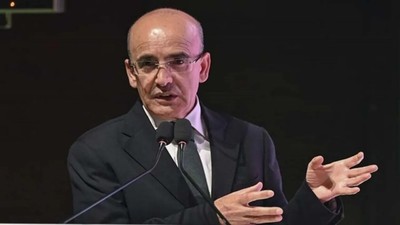 Asgari ücret hedeflenen enflasyona göre belirlenmiş olabilir! Bakan Şimşek aylar öncesinden sinyalini vermişti