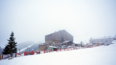 Kartalkaya’daki yangından yürek yakan görüntüler: Çocuğunu kurtarmak için aşağı atmak zorunda kaldı