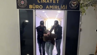 İzmir'de alkol masasında kan aktı! İçki içtiği arkadaşını çıkan kavgada bıçakla öldürdü