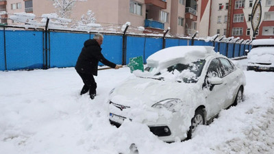 İstanbul ve Ankara'ya yeniden kar geliyor! Kar yağışı ne kadar sürecek?