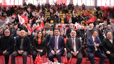 Saadet Partisi 8. Olağan İl Kongresi'nde yeni nesil siyaset vurgusu