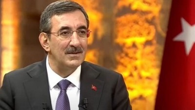 Cumhurbaşkanı Yardımcısı Cevdet Yılmaz: "Ana muhalefet partisi kendi içinde problem yaşıyor"