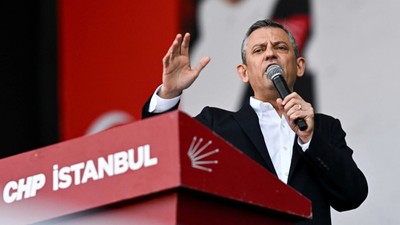 Özgür Özel, Maltepe mitingini yayınlamayan TV kanallarını boykot listesine ekledi
